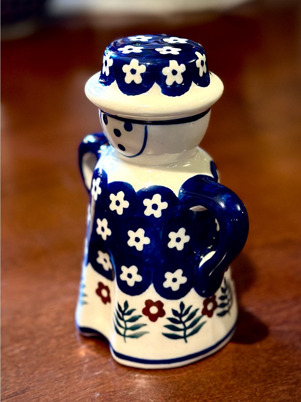 Bolesławiec Female Salt Shaker, hand-made in Poland - Picture 4 of 6
